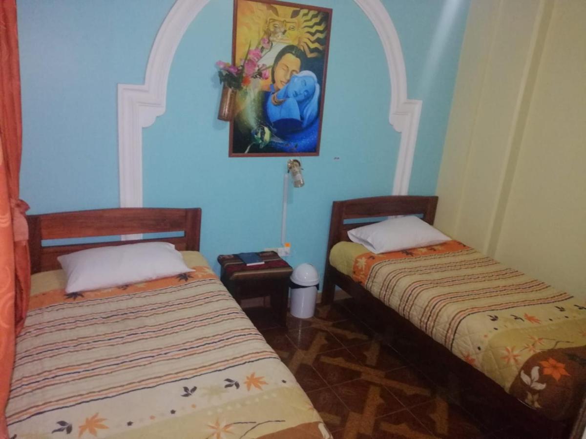 Hostal Otavalos Inn ภายนอก รูปภาพ