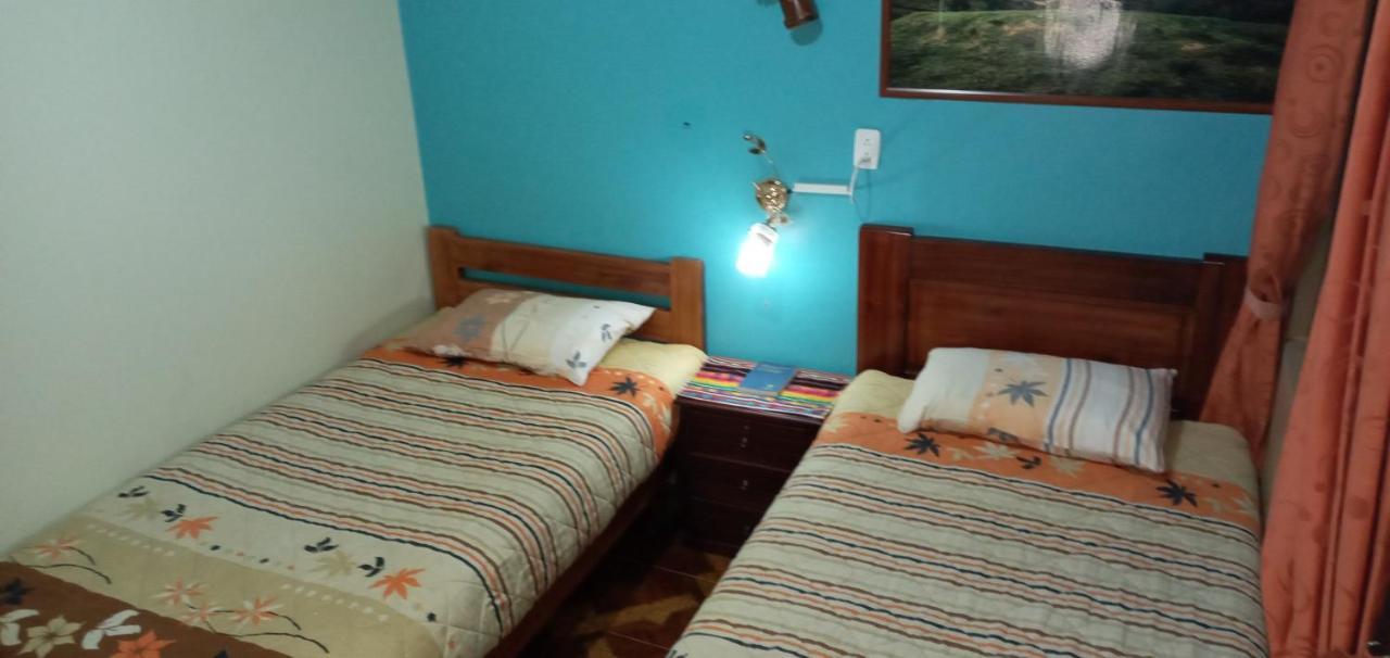 Hostal Otavalos Inn ภายนอก รูปภาพ