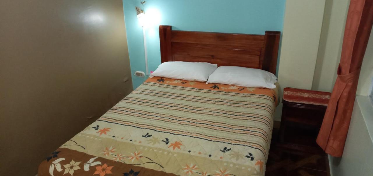 Hostal Otavalos Inn ภายนอก รูปภาพ