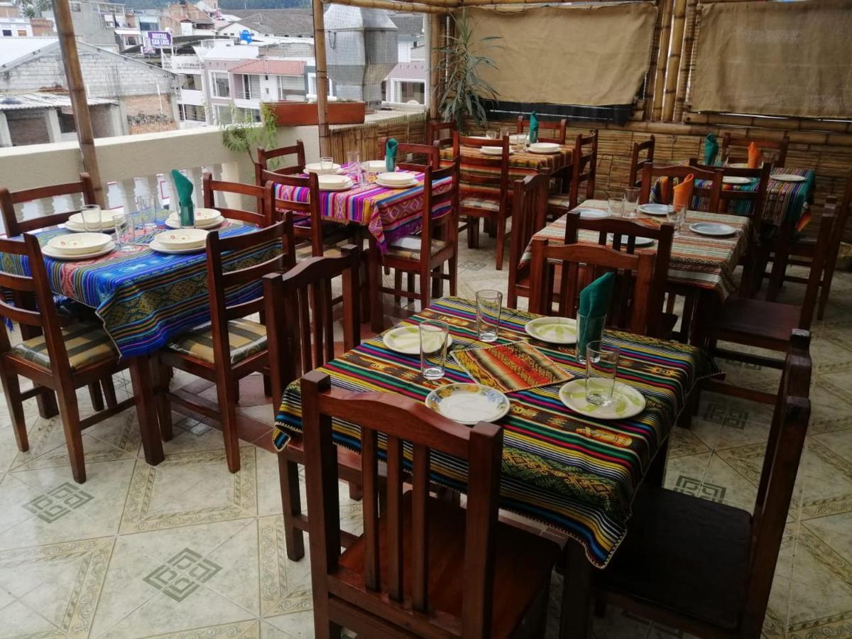 Hostal Otavalos Inn ภายนอก รูปภาพ