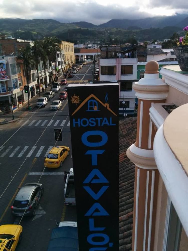 Hostal Otavalos Inn ภายนอก รูปภาพ